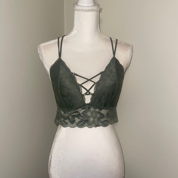 Sage green bralette - Picture 1 of 3